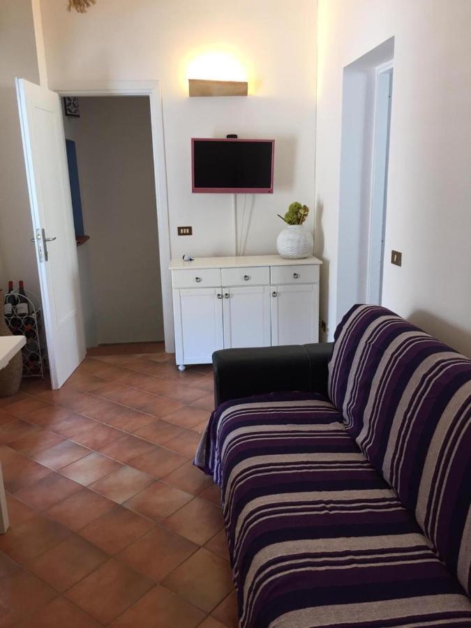 סן ויטו לו קאפו Apartment With Terraces And Private Jacuzzi - San Vito 400M From Beach מראה חיצוני תמונה