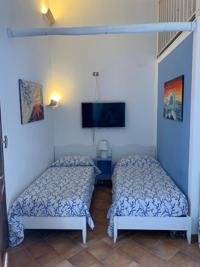 סן ויטו לו קאפו Apartment With Terraces And Private Jacuzzi - San Vito 400M From Beach מראה חיצוני תמונה